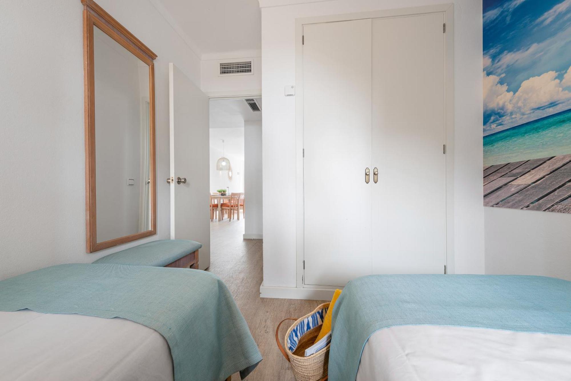 Apartment Playa Marina Cala Ferrera (Mallorca)